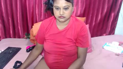 glitter candy online show from 01-07-26, 06:43