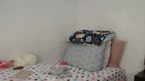 suzy online show from 04-19-26, 02:22