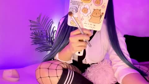 Mimi online show from 10-09-25, 05:44