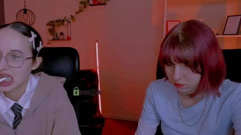 Snapshot of gloria_bubble chatting on 04-26-26, 07:33 your dream online show from 04-26-26, 07:33