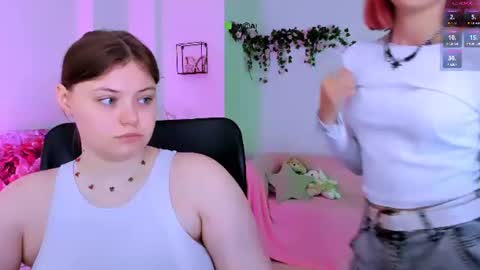 Snapshot of gloria_bubble chatting on 07-15-26, 06:46 your dream online show from 07-15-26, 06:46