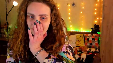 Gloria Wood online show from 12-26-24, 12:25