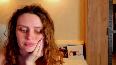 Gloria Wood online show from 02-19-25, 08:20