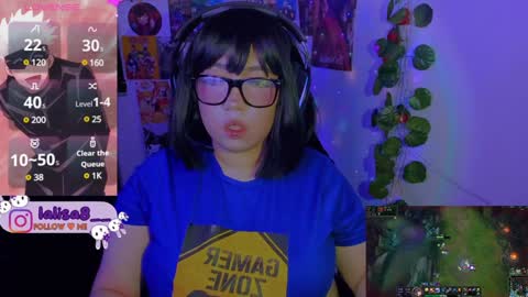 Snapshot of gloriette__ chatting on 12-21-24, 08:50 LALISA online show from 12-21-24, 08:50