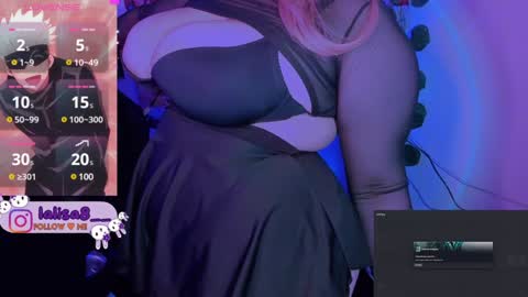 Snapshot of gloriette__ chatting on 12-26-24, 10:05 LALISA online show from 12-26-24, 10:05