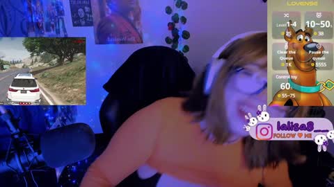 Snapshot of gloriette__ chatting on 01-12-25, 07:43 LALISA online show from 01-12-25, 07:43