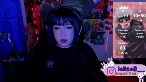 Snapshot of gloriette__ chatting on 03-11-25, 07:04 LALISA online show from 03-11-25, 07:04