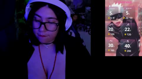 Snapshot of gloriette__ chatting on 09-21-25, 03:41 LALISA online show from 09-21-25, 03:41