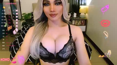 Kim - DONT FORGET TO FOLLOW AND GIME THUMBS UP online show from 01-23-25, 06:17