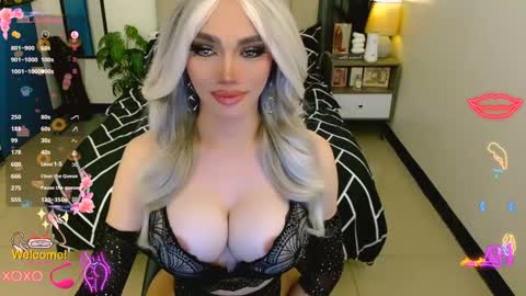 Kim - DONT FORGET TO FOLLOW AND GIME THUMBS UP online show from 09-10-25, 04:45