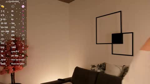 Sara online show from 03-27-26, 03:12