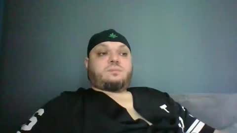 Snapshot of glusgan chatting on 02-27-25, 10:26 Your boy online show from 02-27-25, 10:26