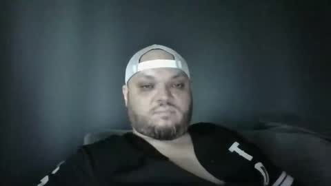 Snapshot of glusgan chatting on 10-07-25, 12:13 Your boy online show from 10-07-25, 12:13