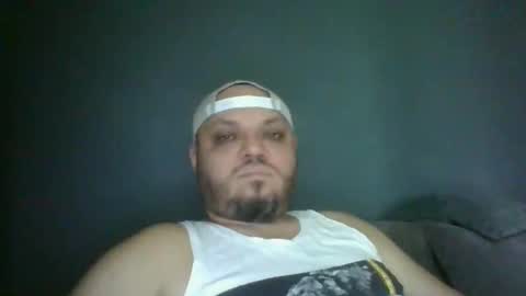 Snapshot of glusgan chatting on 11-10-25, 10:14 Your boy online show from 11-10-25, 10:14