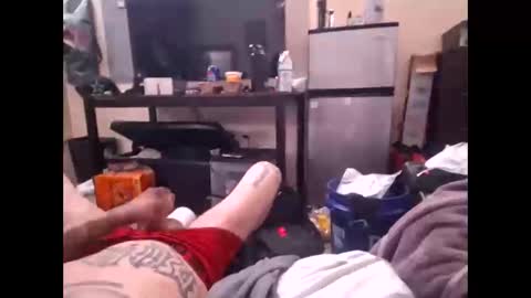 gnasty83 online show from 11-24-25, 03:39