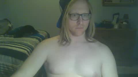 Steven Meadow online show from 12-27-24, 01:53
