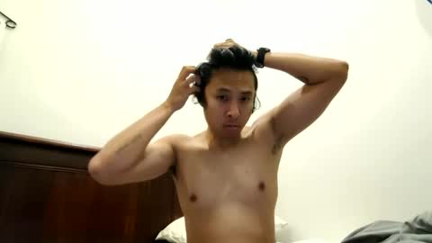 Snapshot of gnik8124 chatting on 05-23-26, 10:52 gnik8124 online show from 05-23-26, 10:52