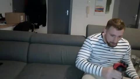 Snapshot of gnl_ chatting on 12-22-25, 05:54 gnl_ online show from 12-22-25, 05:54