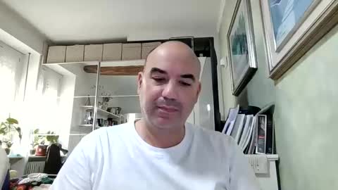 Snapshot of gnoffo77 chatting on 06-03-26, 03:39 Matte online show from 06-03-26, 03:39