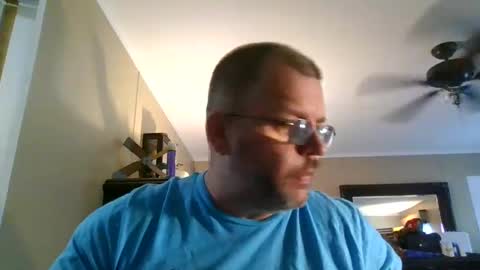 IDKIDCIDGAF online show from 09-23-25, 04:21