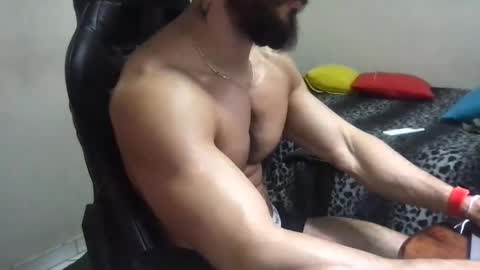 god hunkules online show from 02-02-25, 06:20