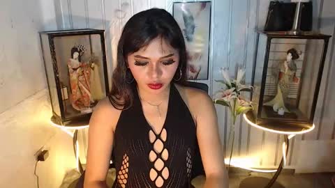 Snapshot of goddes_mikazza chatting on 02-27-26, 04:18 Mikazza online show from 02-27-26, 04:18