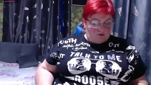 Snapshot of goddess57 chatting on 01-11-25, 06:33 Goddess online show from 01-11-25, 06:33