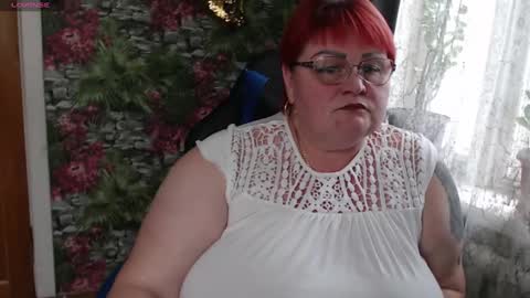 Snapshot of goddess57 chatting on 03-08-25, 08:44 Goddess online show from 03-08-25, 08:44