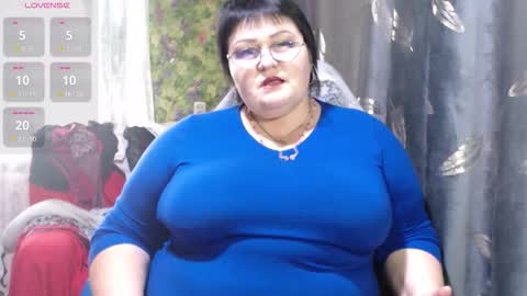 Snapshot of goddess57 chatting on 10-20-25, 08:26 Goddess online show from 10-20-25, 08:26