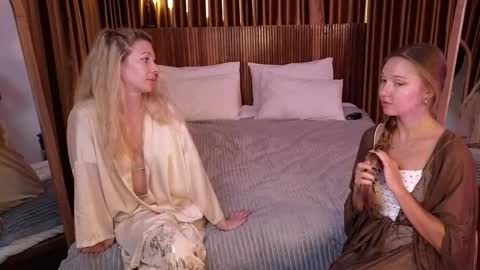 Snapshot of goddess_marylin chatting on 11-16-25, 03:45 330 UTC2 girls online show from 11-16-25, 03:45