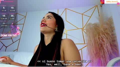 Mia online show from 01-07-25, 03:24