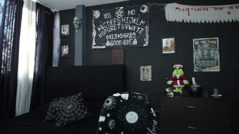 Snapshot of goddess_mortem chatting on 12-31-24, 04:04 Mortem model independientfollow me on my telegram channel online show from 12-31-24, 04:04