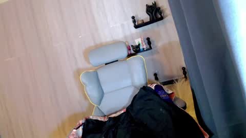 goddess_of_sex18 online show from 08-06-26, 11:06