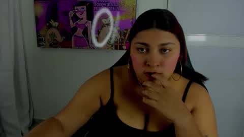 Snapshot of goddess_of_sissys chatting on 06-09-26, 05:08 goddess_of_sissys online show from 06-09-26, 05:08