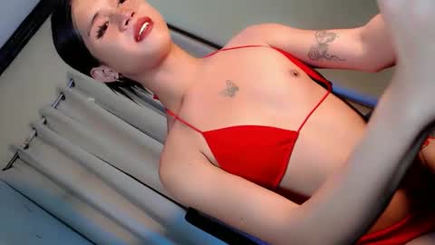 Snapshot of goddess_riana chatting on 10-04-25, 04:10 YOUR GODDESS RIAN online show from 10-04-25, 04:10