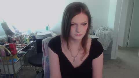 Goddess of Insanity online show from 04-23-26, 03:03