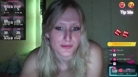 Snapshot of goddessalison chatting on 01-17-26, 02:27 goddessalison online show from 01-17-26, 02:27