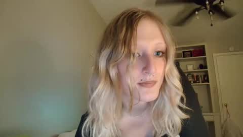 Snapshot of goddessalison chatting on 03-22-26, 03:21 goddessalison online show from 03-22-26, 03:21