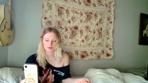 goddessalison online show from 06-09-26, 11:38