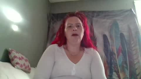 Snapshot of goddessalizee chatting on 06-16-26, 10:51 goddessalizee online show from 06-16-26, 10:51