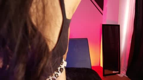 Snapshot of goddessjulieta chatting on 09-15-25, 07:25 Julieta online show from 09-15-25, 07:25