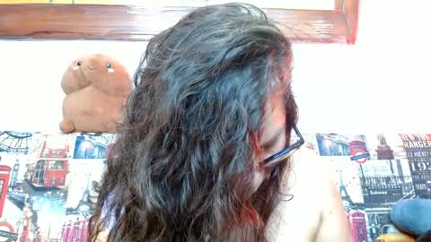  Naih Reyes online show from 09-25-25, 09:35