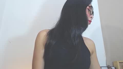 Kyla and Nian online show from 11-18-25, 11:25