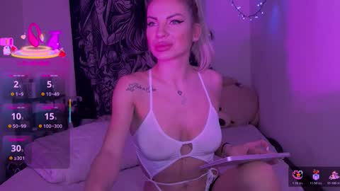 Snapshot of goddessnyxluxuria chatting on 01-15-26, 05:27 Goddess Nyx online show from 01-15-26, 05:27