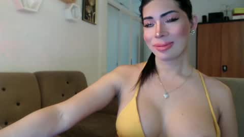 Eva online show from 06-15-26, 02:25