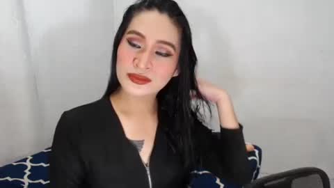 QUEEN JANE online show from 05-09-26, 07:41