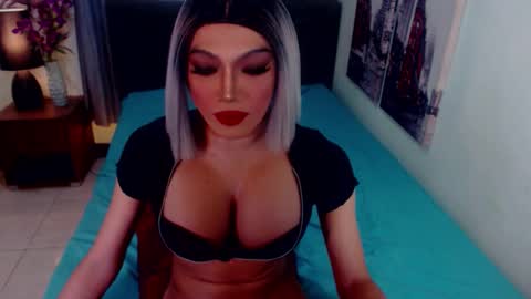 Lucy Pearl online show from 02-03-26, 05:38