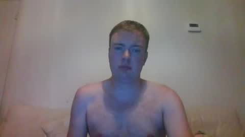 Snapshot of gogo12104 chatting on 11-12-25, 06:41 jme online show from 11-12-25, 06:41