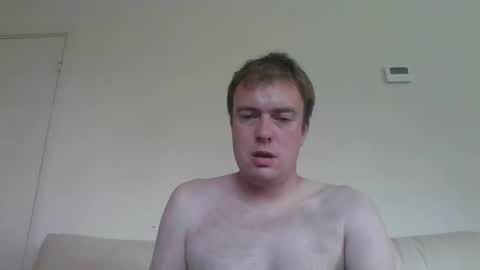 Snapshot of gogo12104 chatting on 06-04-26, 04:35 jme online show from 06-04-26, 04:35