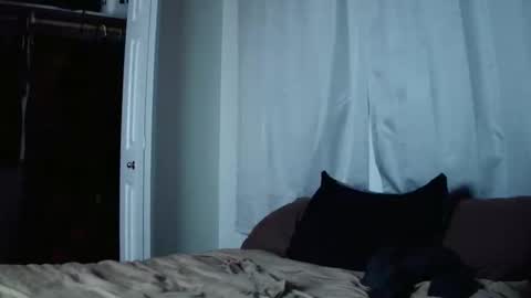 gokugarrison4334 online show from 03-11-26, 10:43